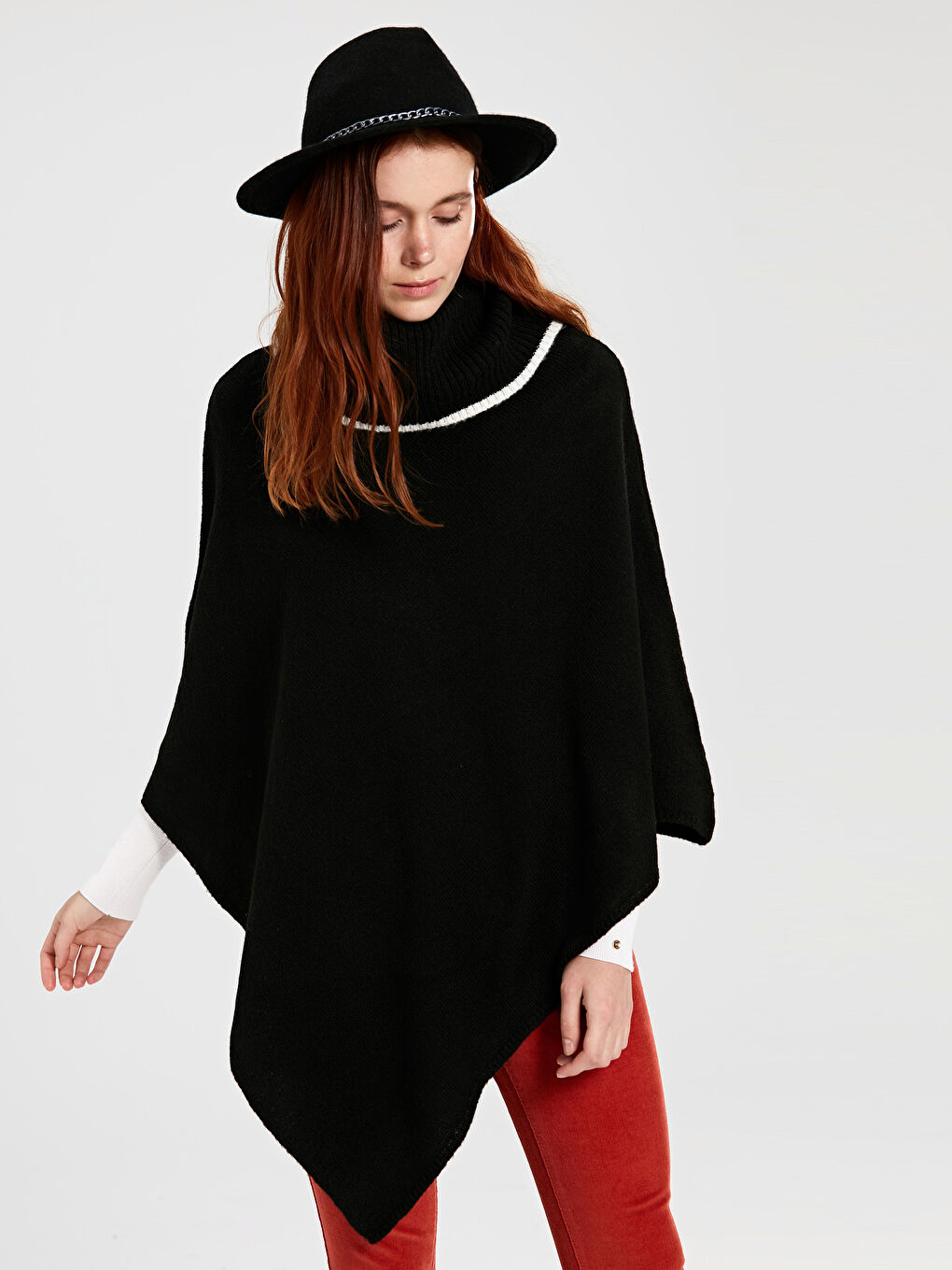 Әйелдер қара Пончо-2