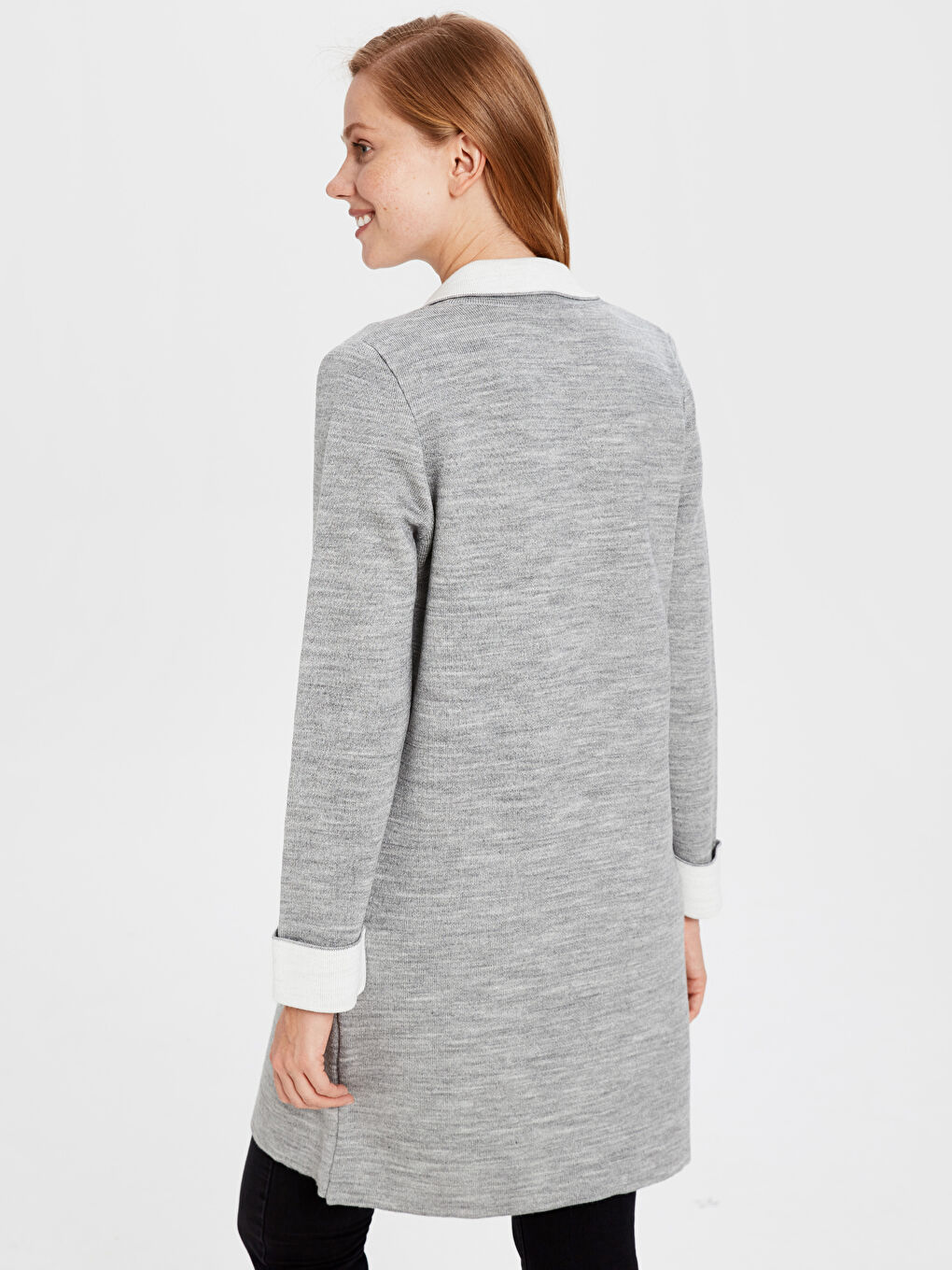 Gri Ceket Yaka Cep Detaylı Uzun Kollu Kadın Triko Hırka-3