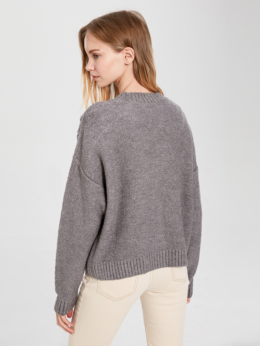 V-neck Long Sleeve Women's Cardigan-3