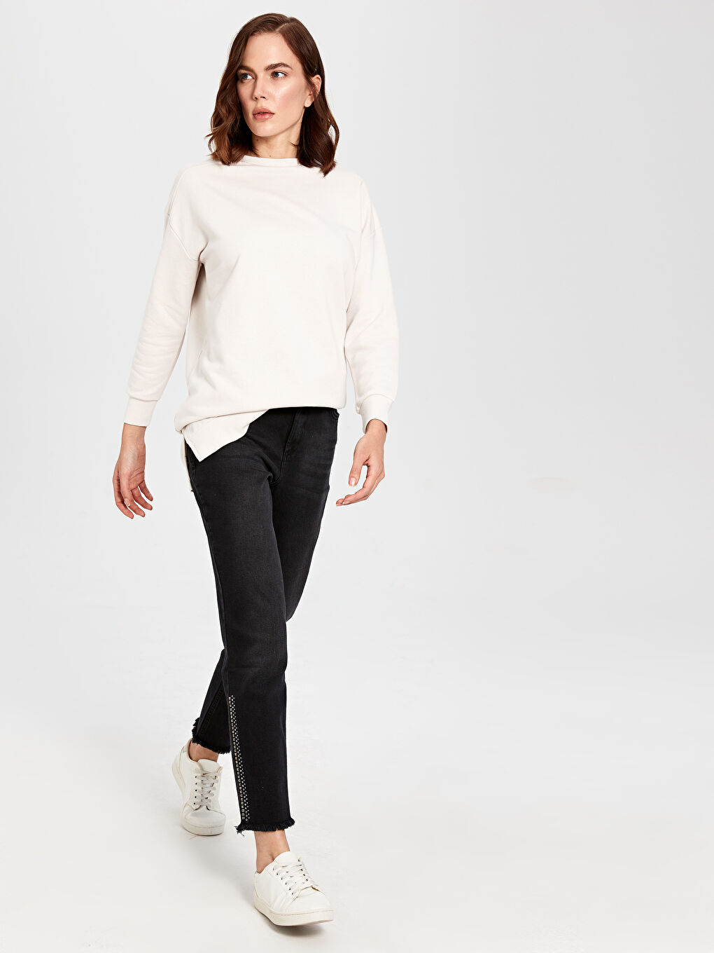 Yeni Siyah Jean Pantolon