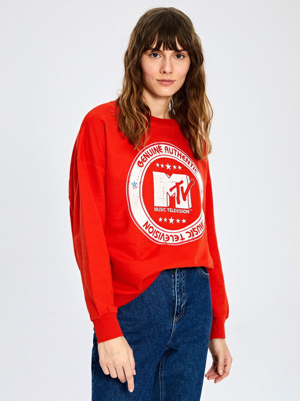 Kırmızı Bisiklet Yaka Mtv Baskılı Uzun Kollu Kadın Sweatshirt-1