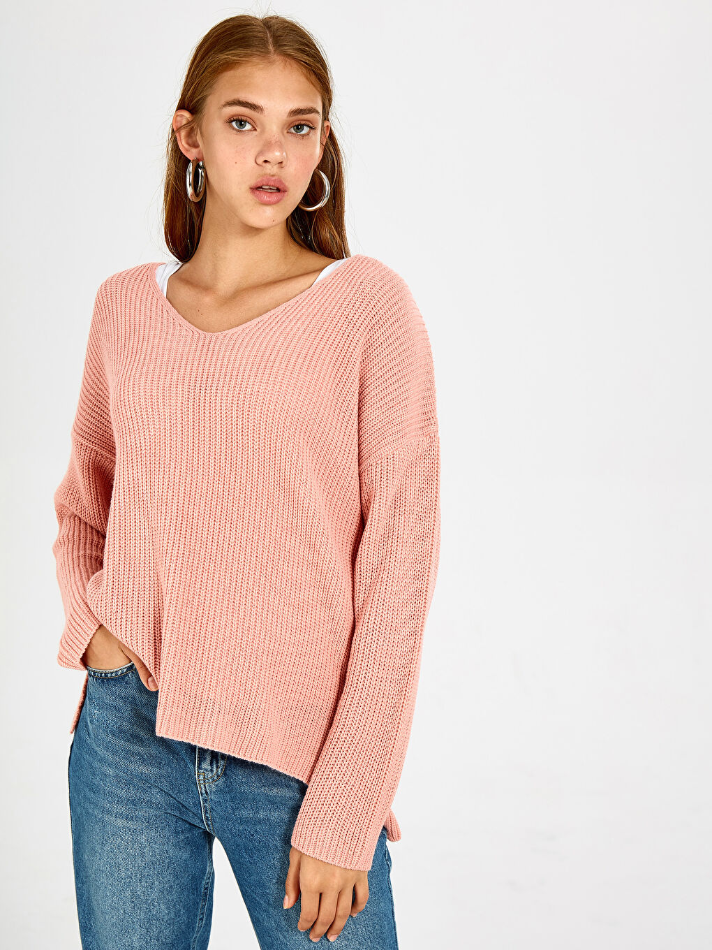 V-Neck Long Sleeve Women's Sweater-2