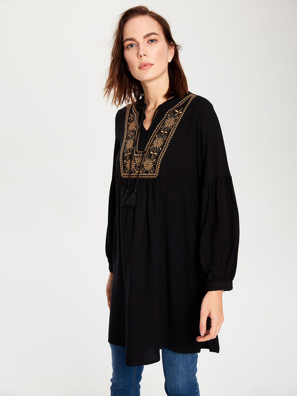 Woman BLACK Tunic