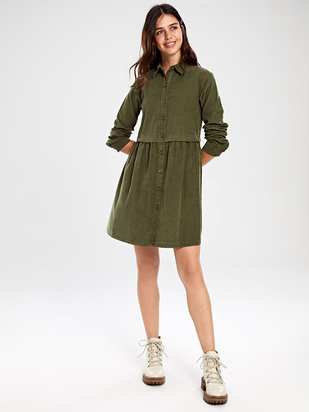 Haki Düğmeli Kadife Uzun Kollu Kadın Mini Gömlek Elbise