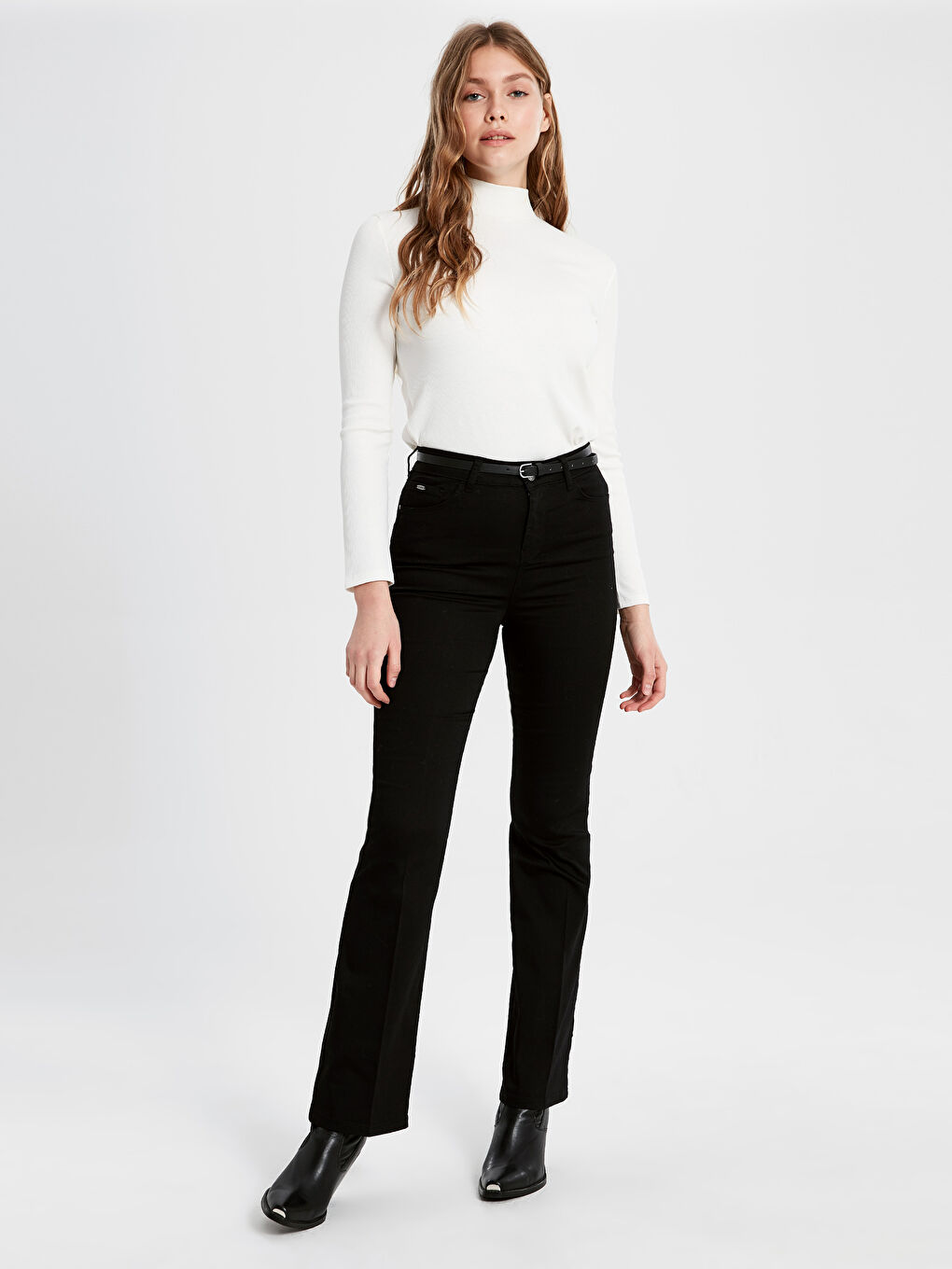Woman BLACK Trousers-1