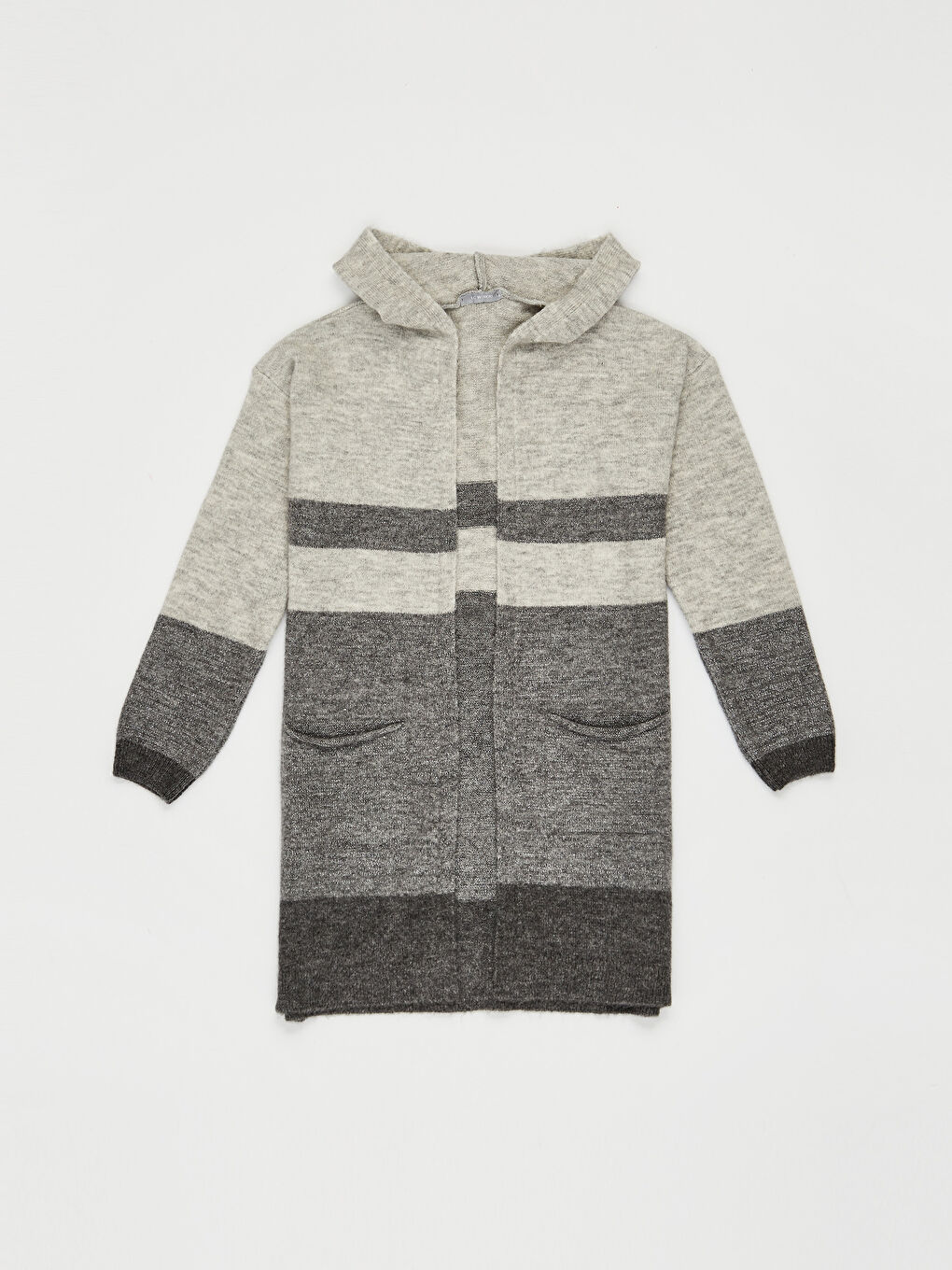 Gri Kapüşonlu Uzun Kollu Kadın Hırka-1