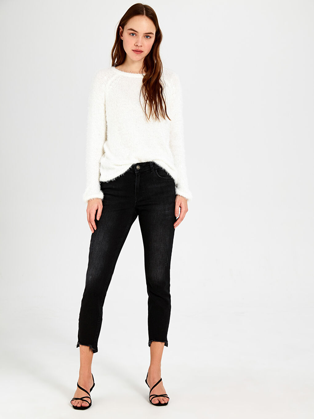 Siyah Bilek Boy Kadın Jean Pantolon