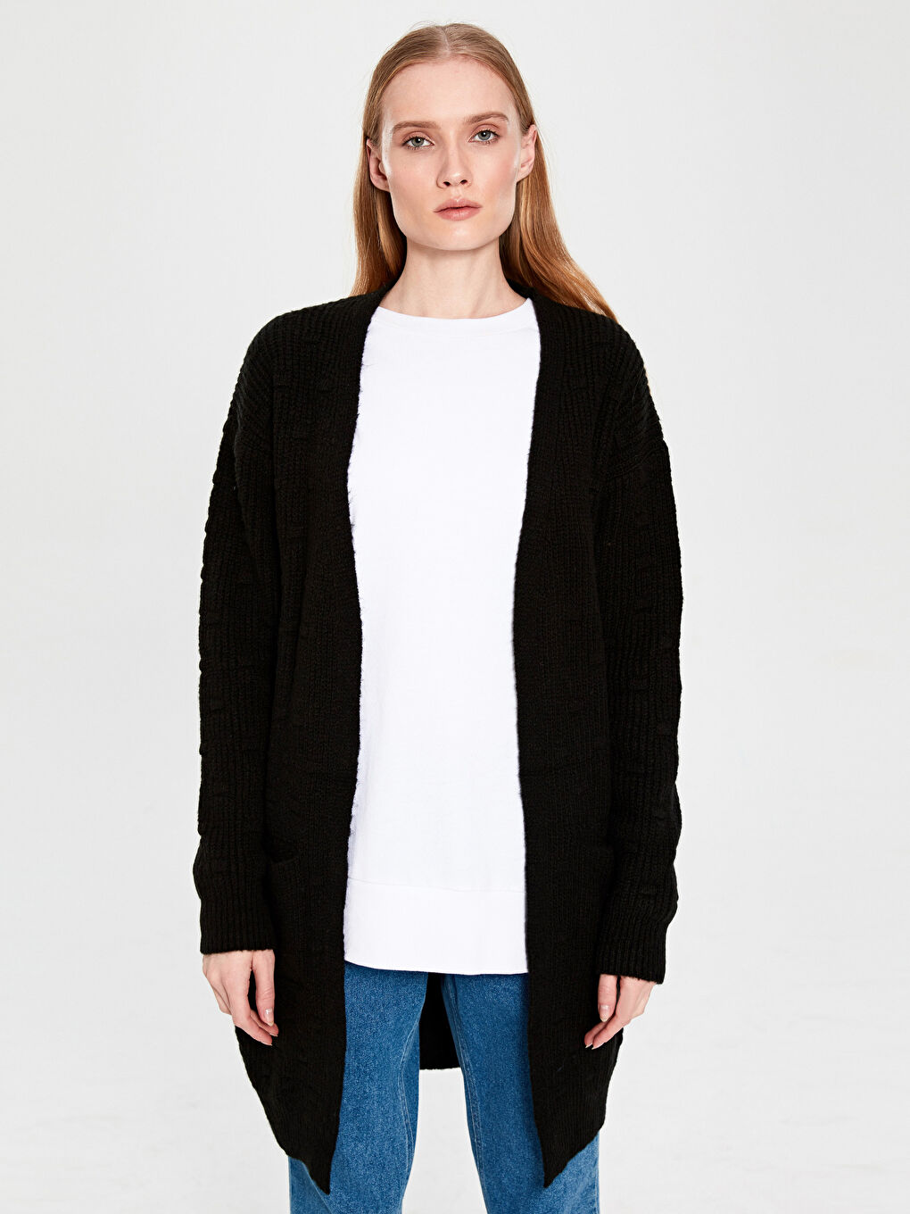 Siyah Cep Detaylı Uzun Kollu İnce Kadın Triko Hırka