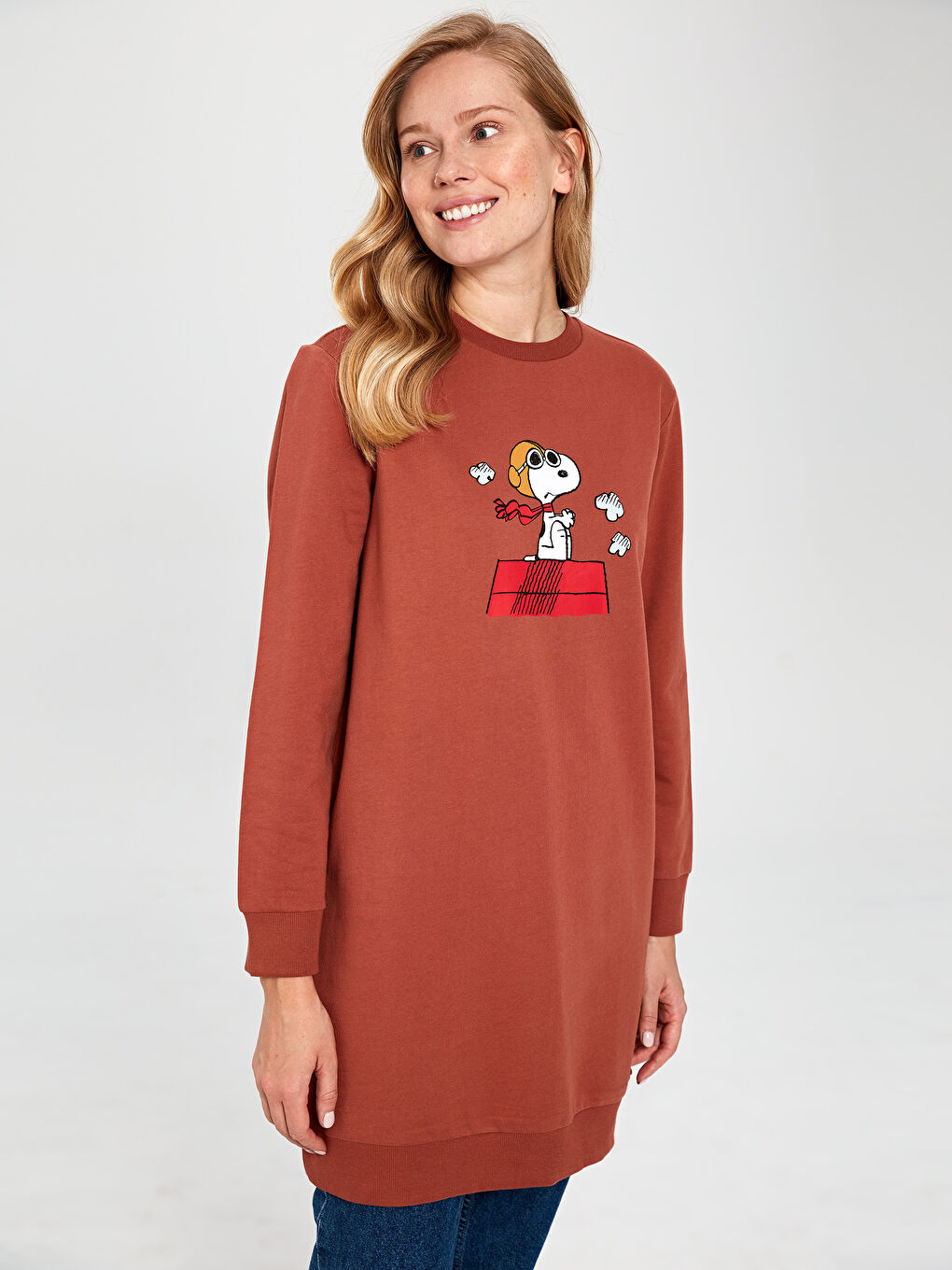 Kahverengi Bisiklet Yaka Snoopy Baskılı Uzun Kollu Kadın Tunik