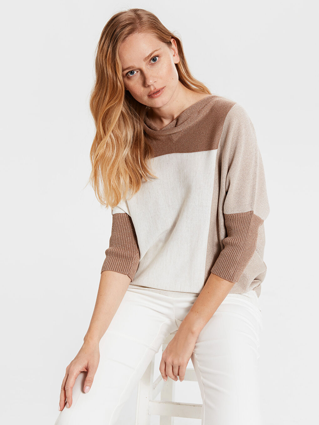 LCWAIKIKI Classic Flowy Collar Women's Sweater -9WV975Z8-DCY
