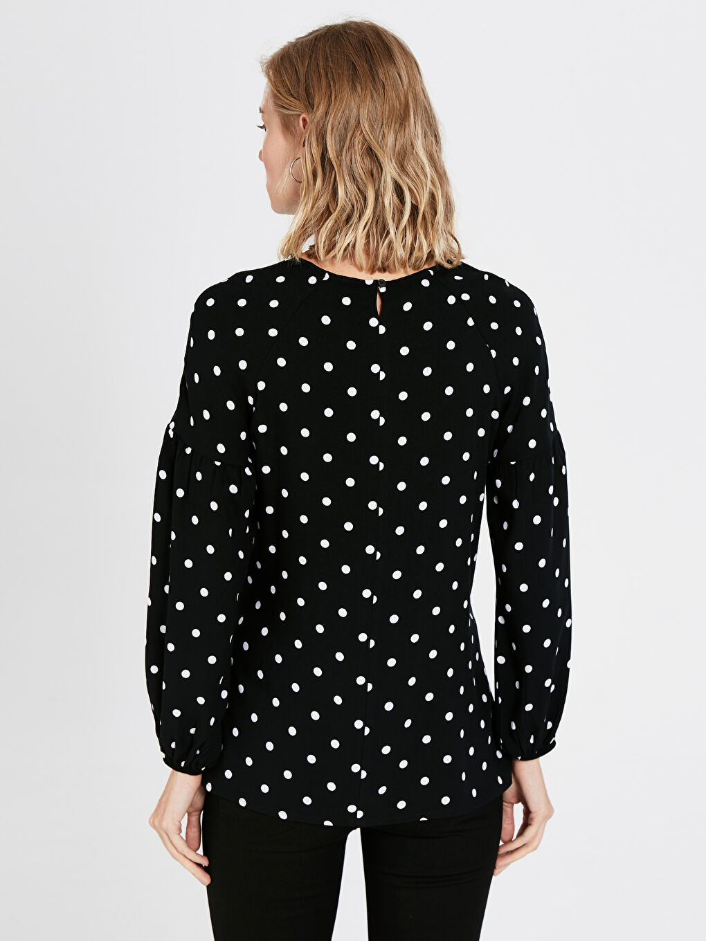 Siyah Bisiklet Yaka Uzun Kollu Kadın Bluz-2