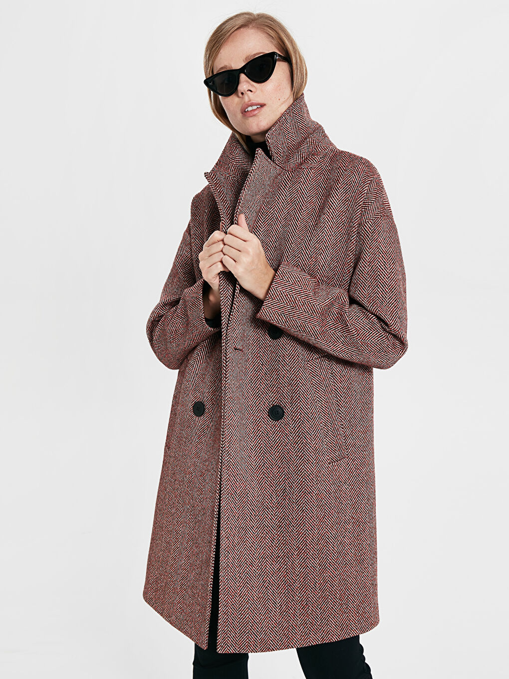 Kırmızı Uzun Kollu Kadın Kaşe Kaban-1