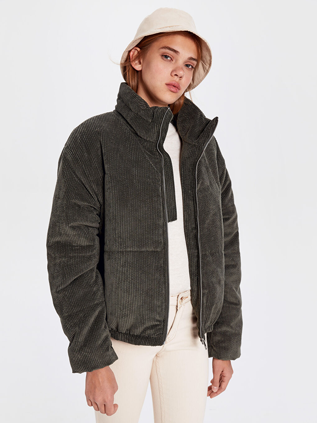 Haki Uzun Kollu Kadın Şişme Mont