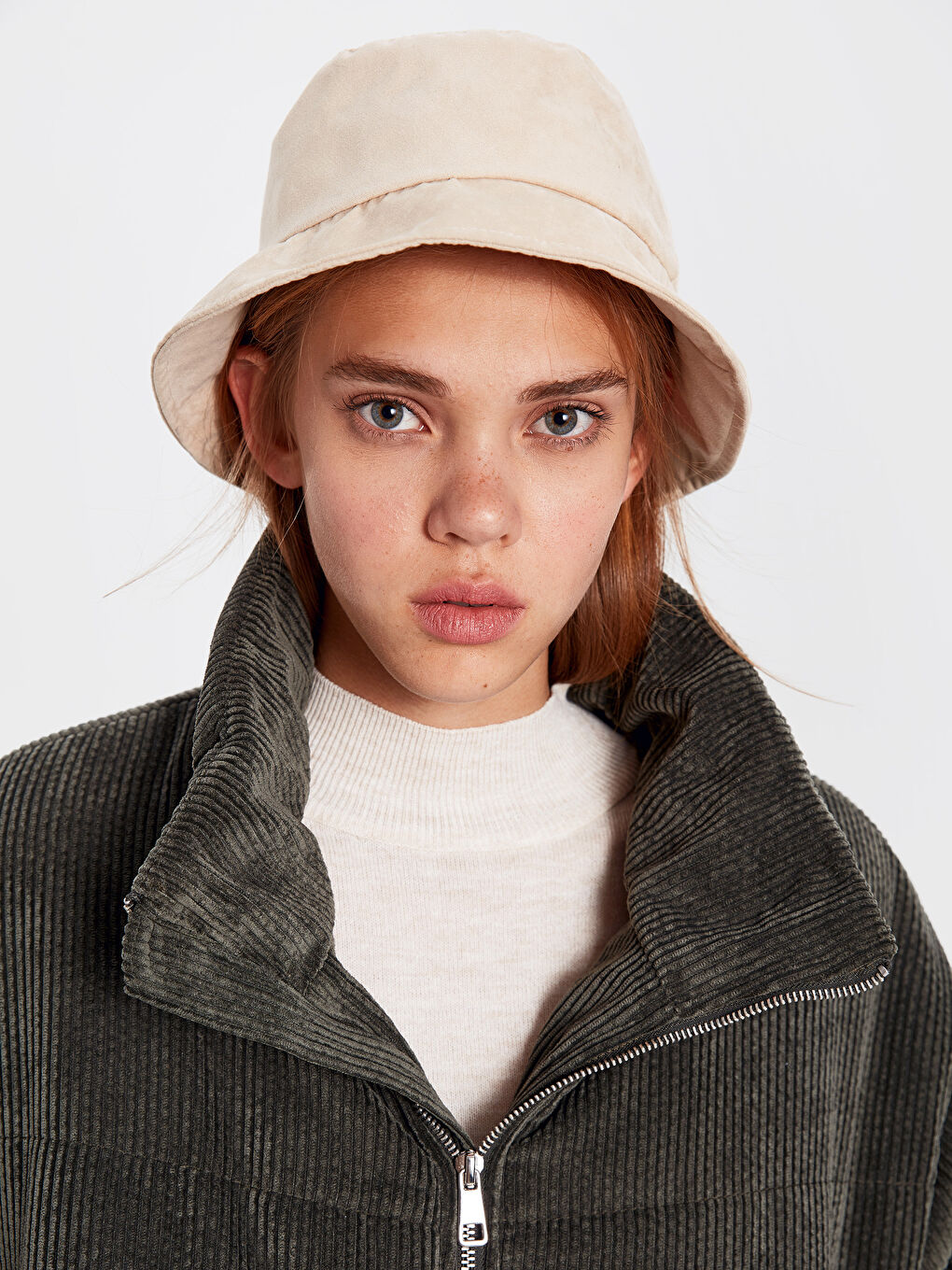 Haki Uzun Kollu Kadın Şişme Mont-2