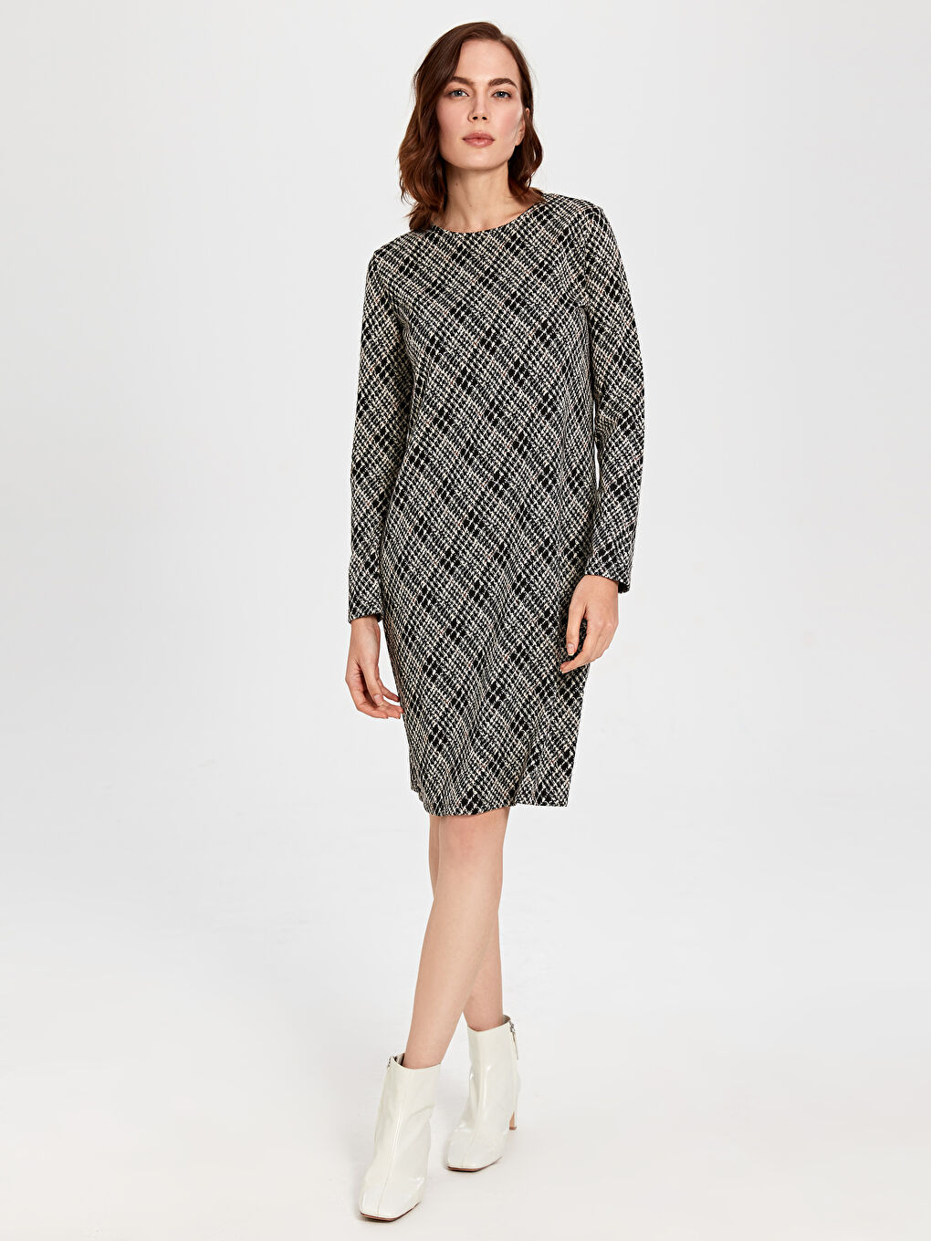 Ekru Standart Fit Uzun Kollu Kadın Elbise