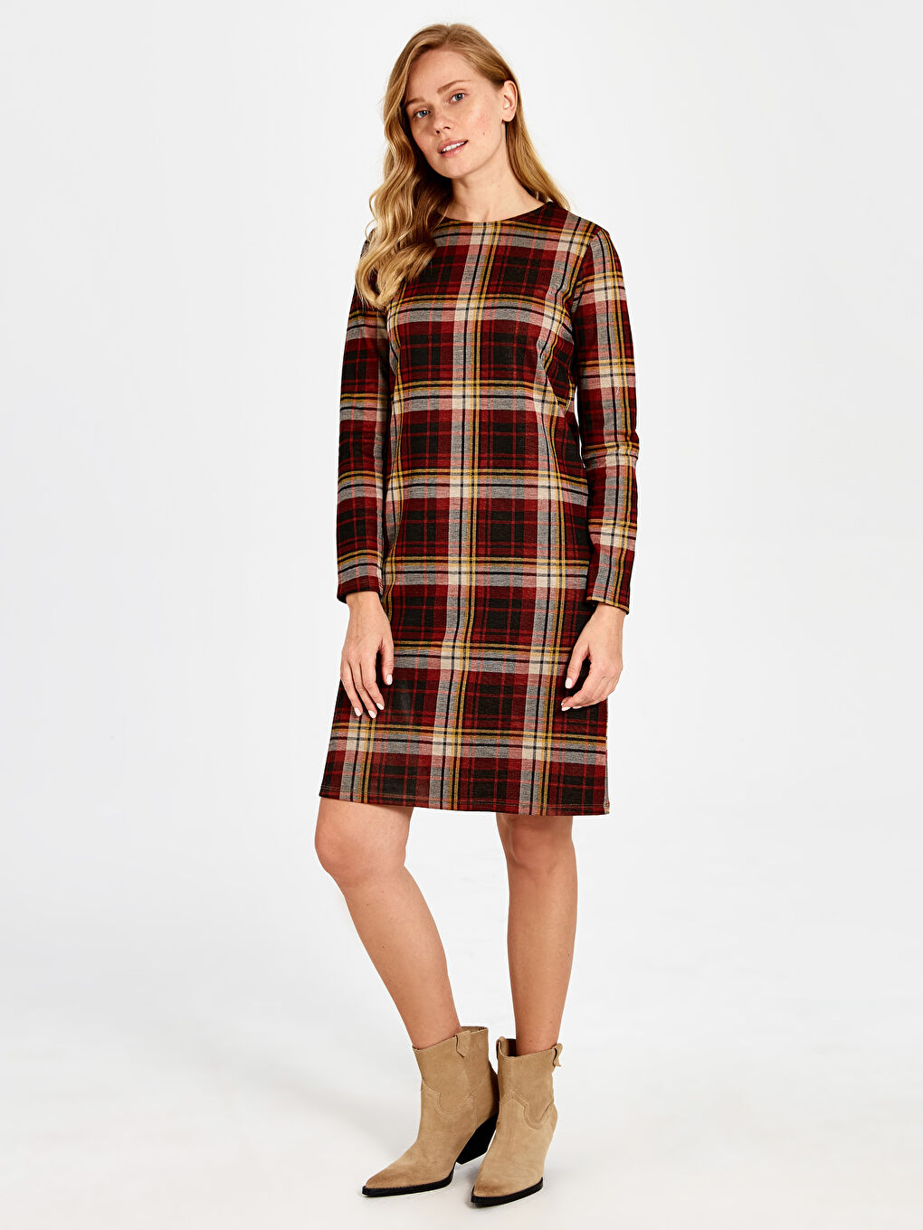 Kırmızı Jakarlı Elbise-1