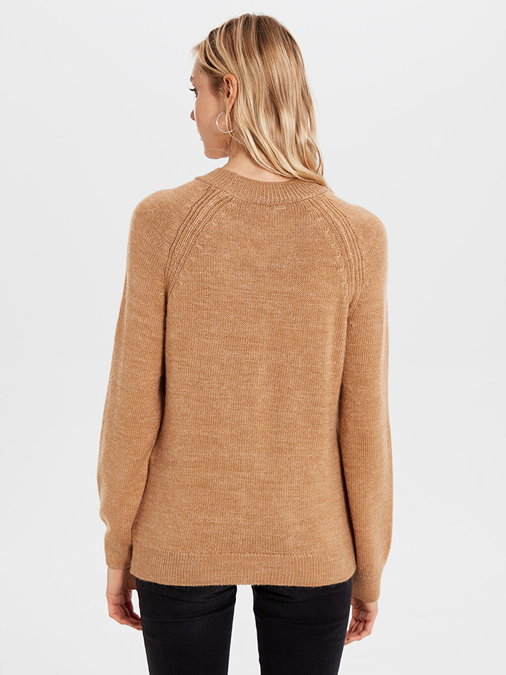 Kahverengi Yarım Balıkçı Yaka Kendinden Desenli Uzun Kollu Kadın Kazak-4