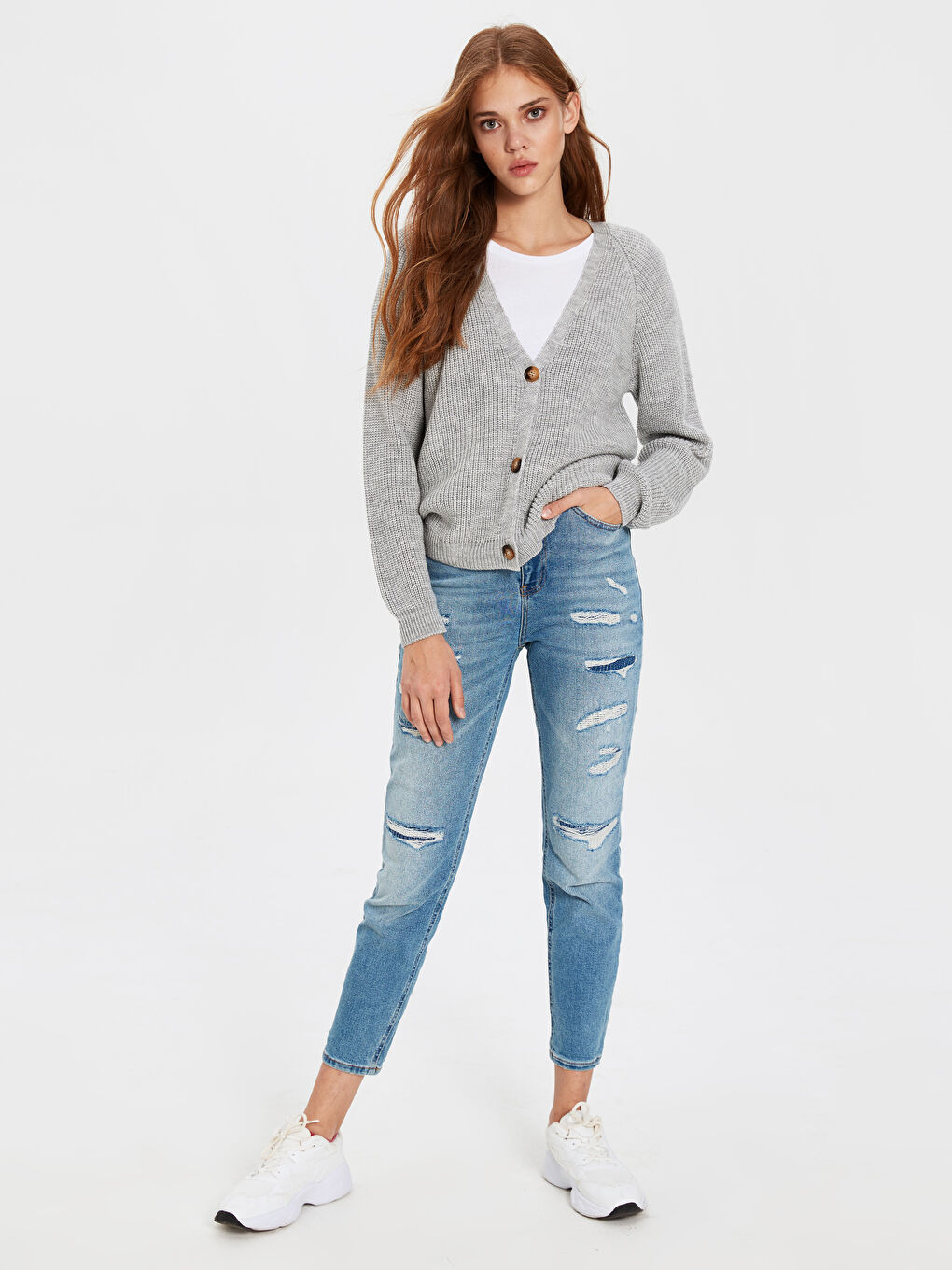 Gri V Yaka Düz Uzun Kollu Kadın Hırka-2