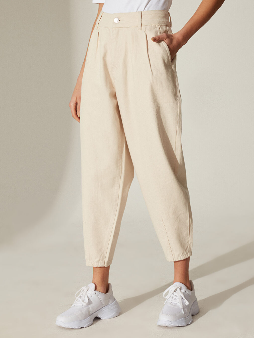 Ekru Rahat Kalıp Poplin Kadın Pantolon-3