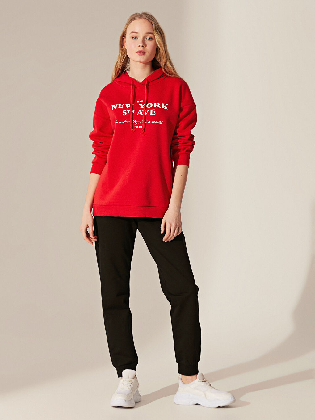 Sweatshirt à capuche ROUGE Femme-1