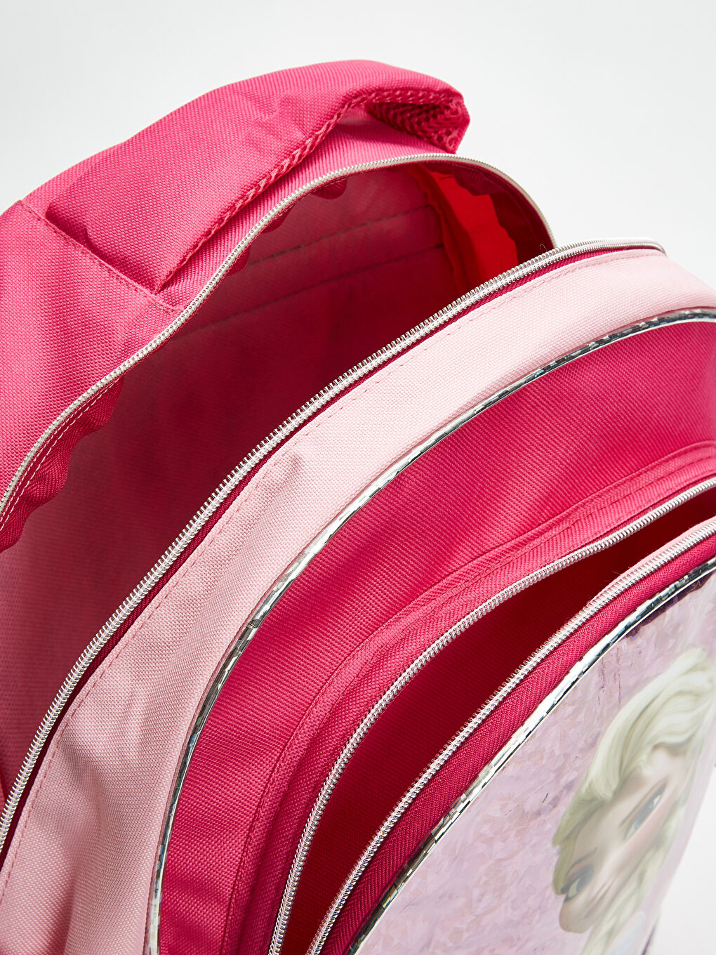 გოგონა ვარდისფერი ზურგჩანთა-2