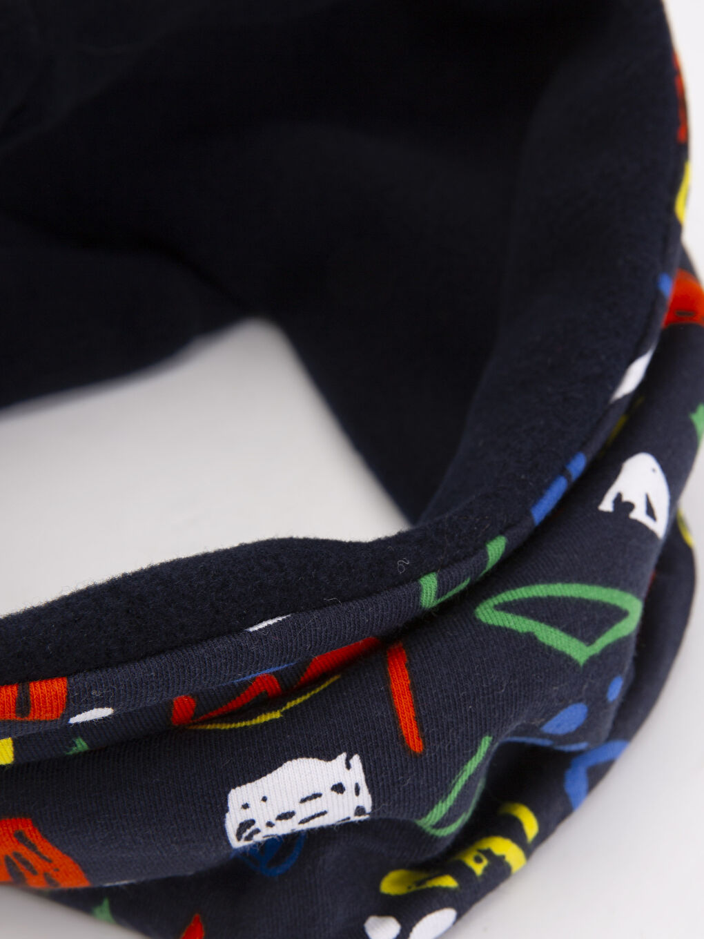 وشاح أزرق ولد-2