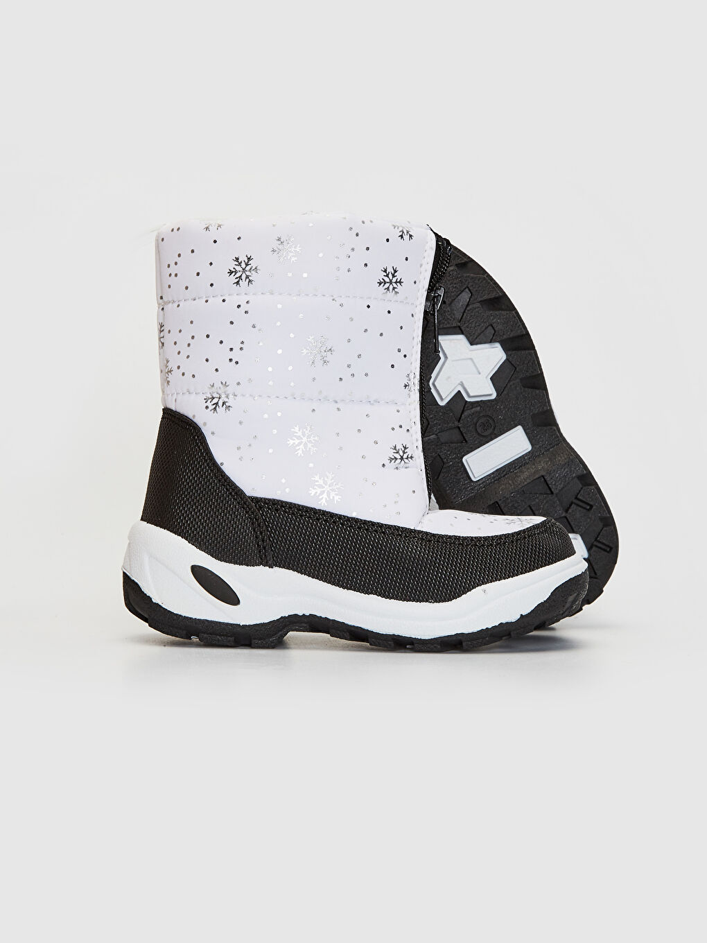 Beyaz Kız Çocuk Kalın Tabanlı Bot-2