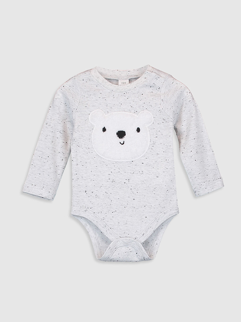 تي شيرت أبيض طفل صغير