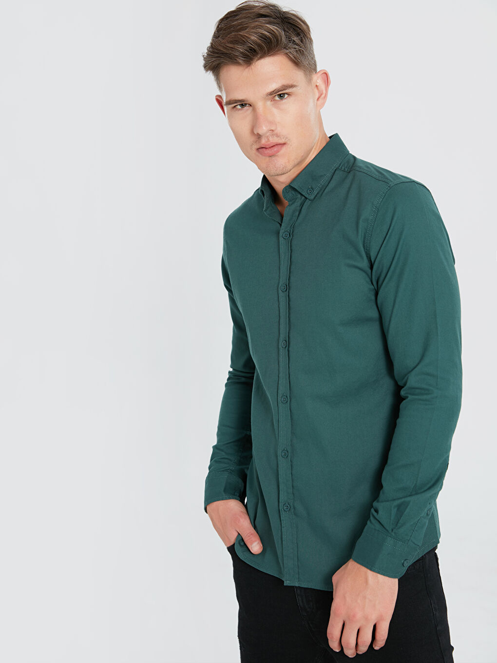 قميص بأكمام طويلة بقصة ضيقة للغاية-1