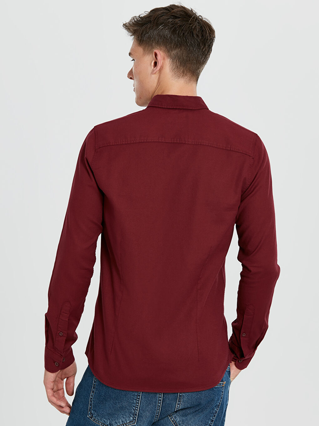 قميص بأكمام طويلة بقصة ضيقة للغاية-2