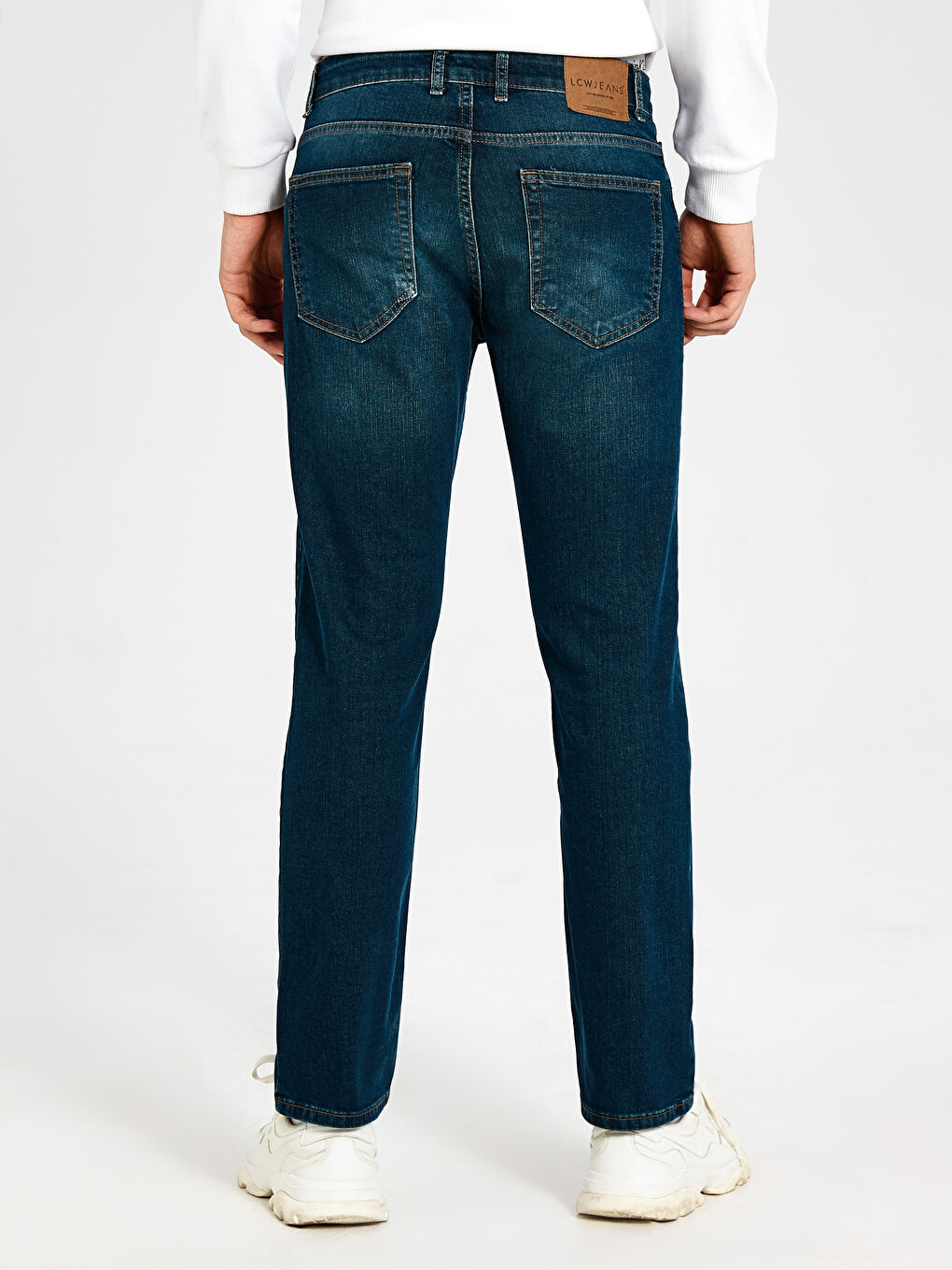 790 Relaxed Fit Men's Jeans-2