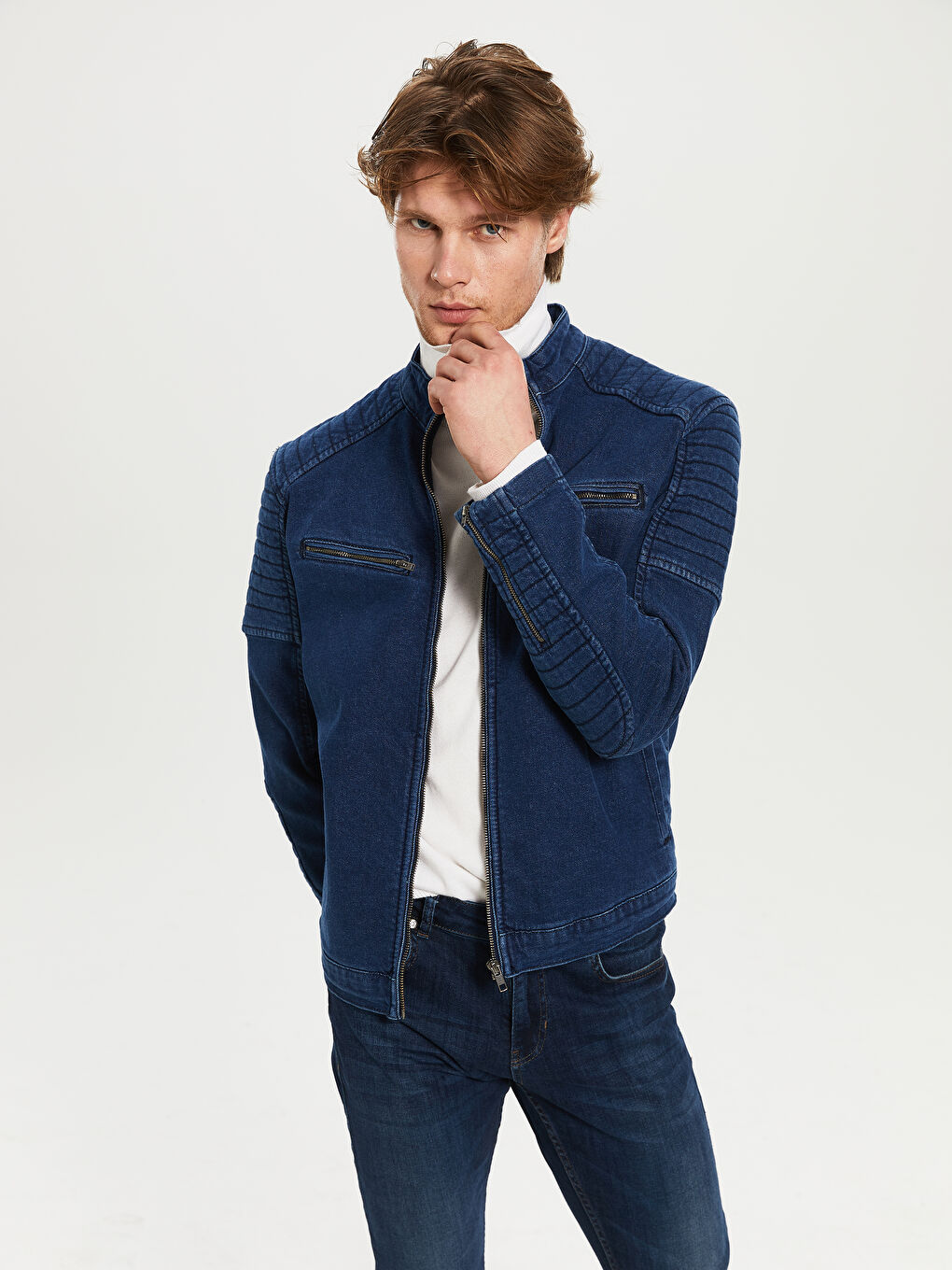 LCW Jeans جاكيت جينز رجالي بقصة عادية -0S0285Z8-H45