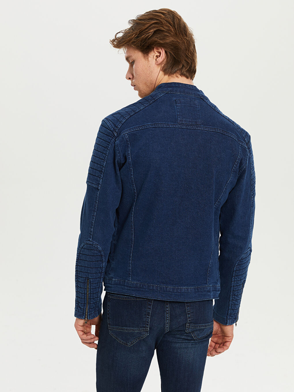 LCW Jeans جاكيت جينز رجالي بقصة عادية -0S0285Z8-H45