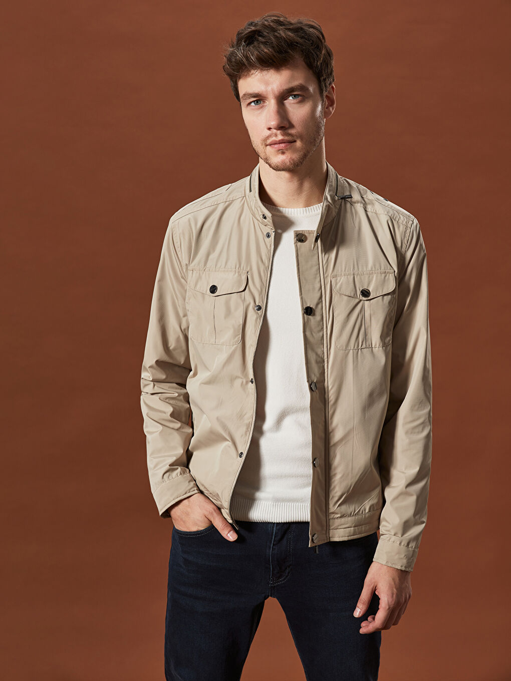 Bej Slim Fit Dik Yaka İnce Mont