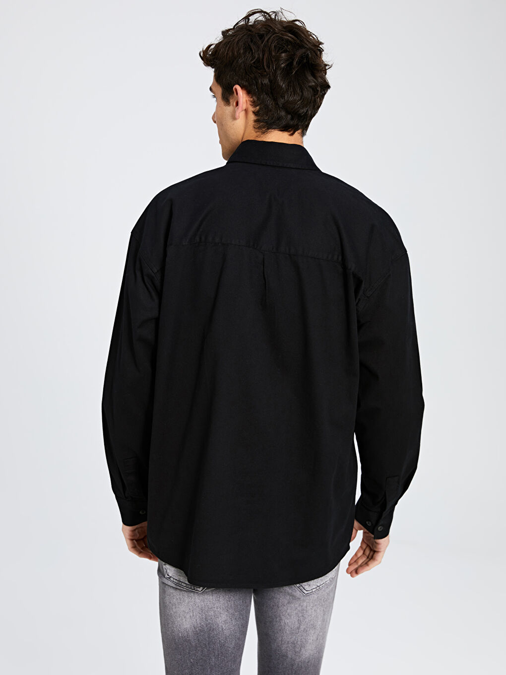 Siyah Oversize Uzun Kollu Gabardin Erkek Gömlek-3