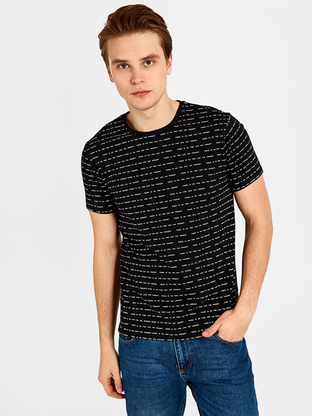 Футболка с воротником-стойка и коротким рукавом из джерси для мужчин