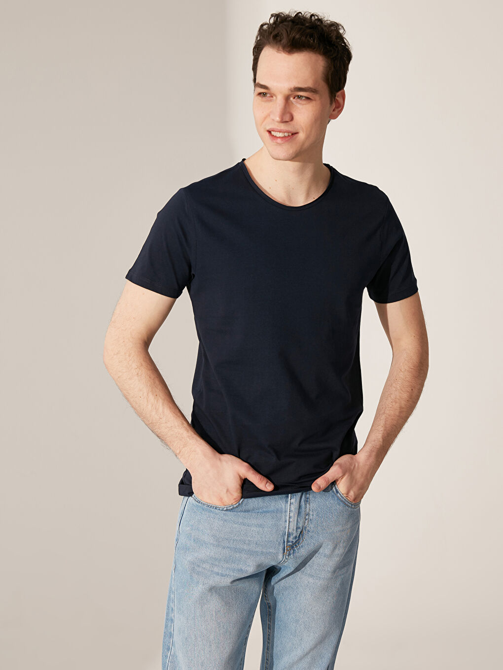 Lacivert Kısa Kollu Penye Erkek Tişört-1