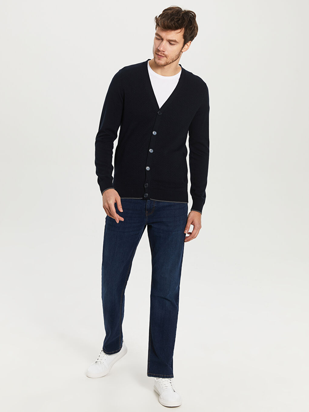 Standard Fit V Neck Men's Knitwear Cardigan-3
