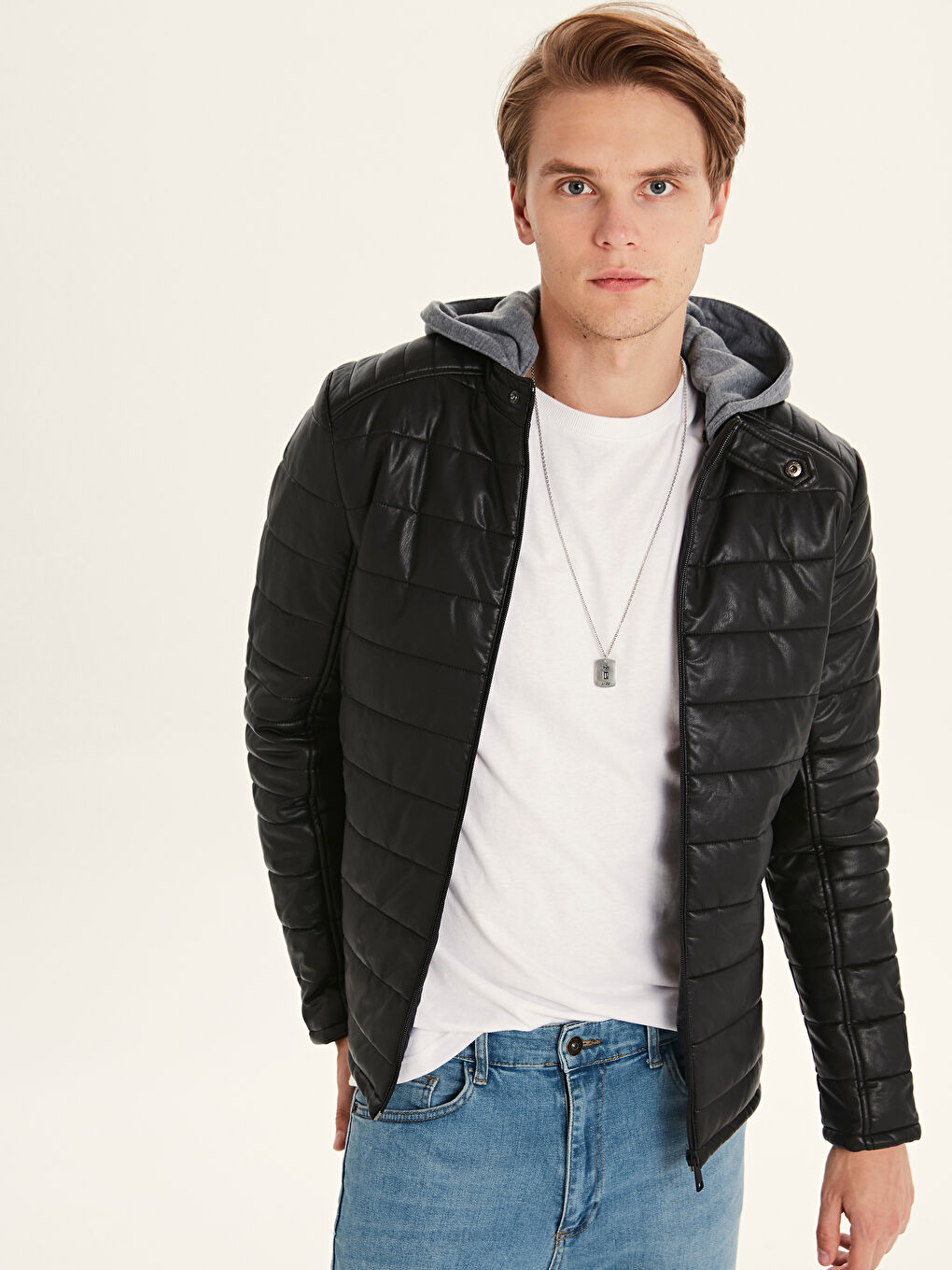 Siyah Standart Kalıp Erkek Deri Görünümlü Mont-1