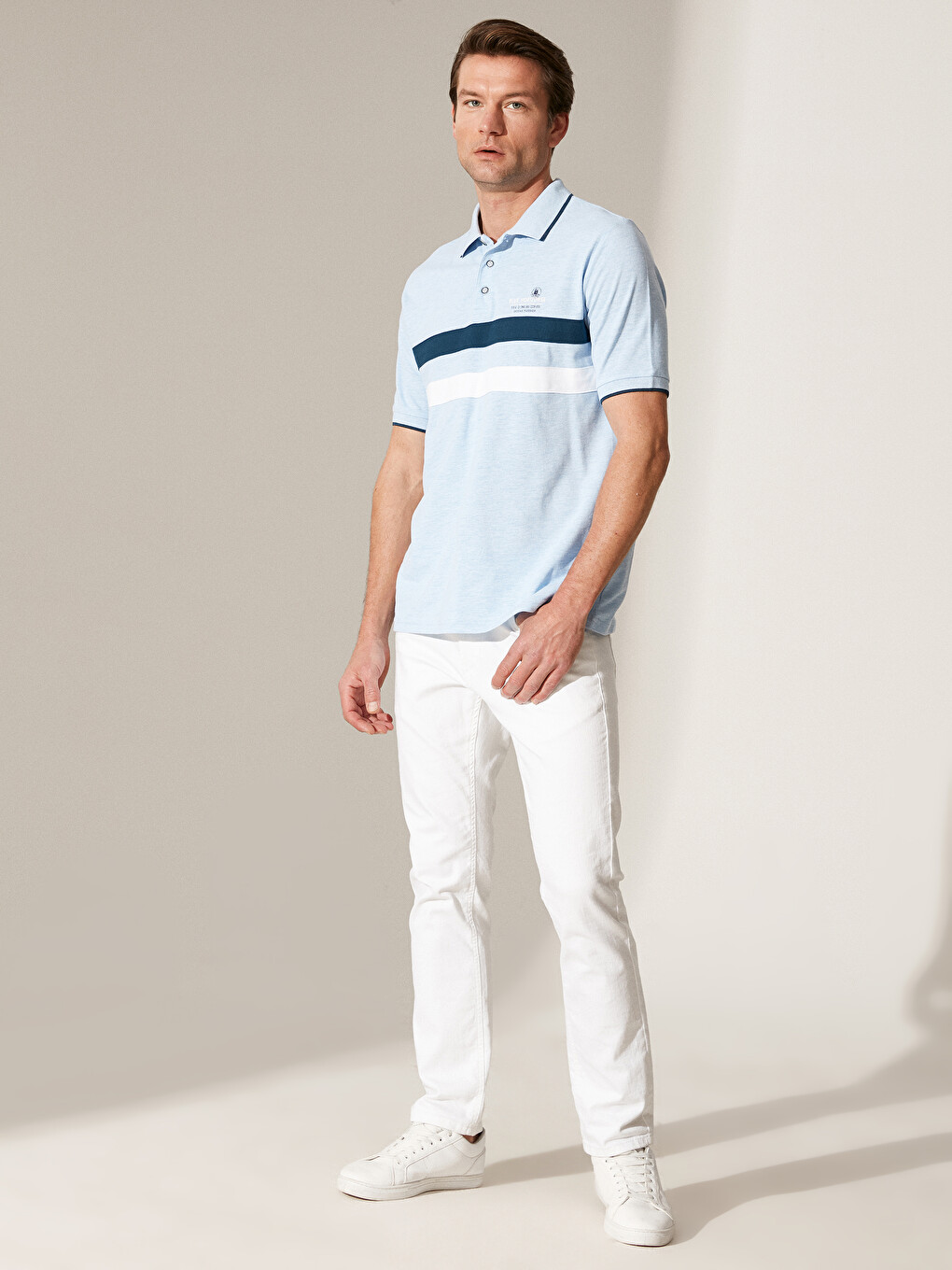 Polo Neck Short Sleeve Men's T-shirt-3