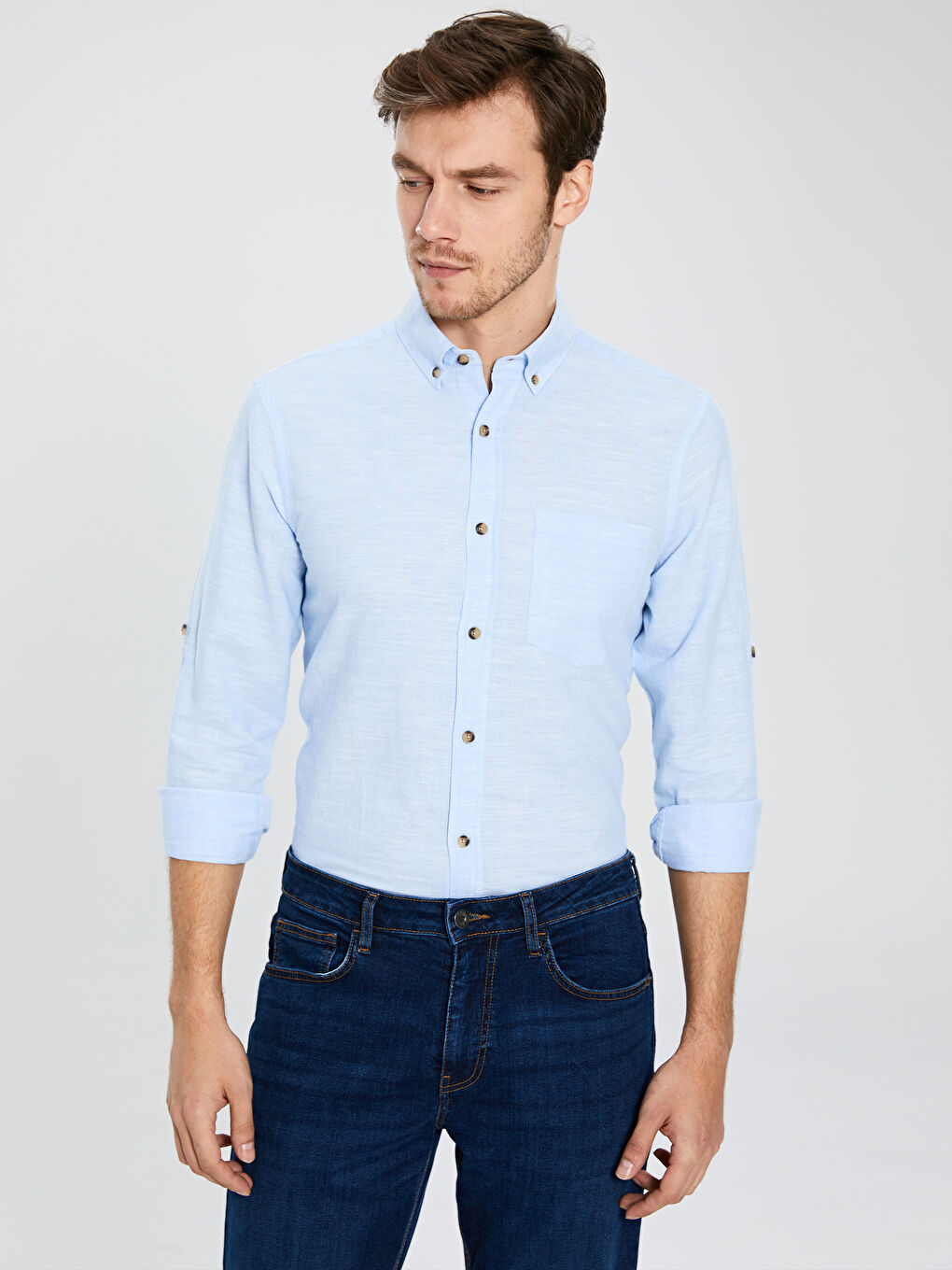 Chemise manches longues coupe régulière  