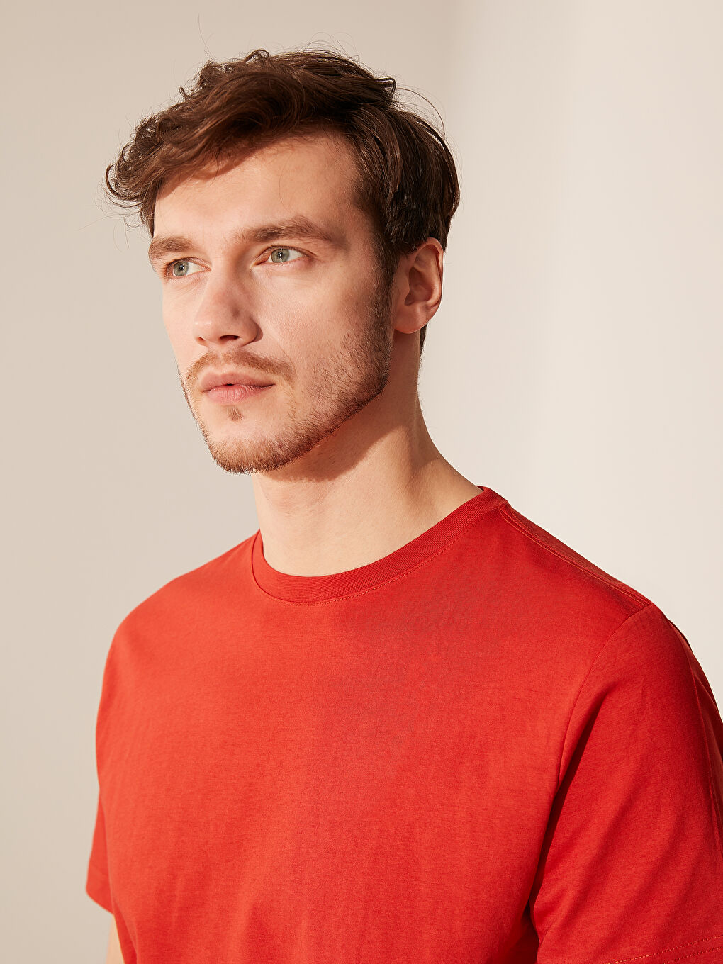 Turuncu Bisiklet Yaka Basic Penye Tişört-1