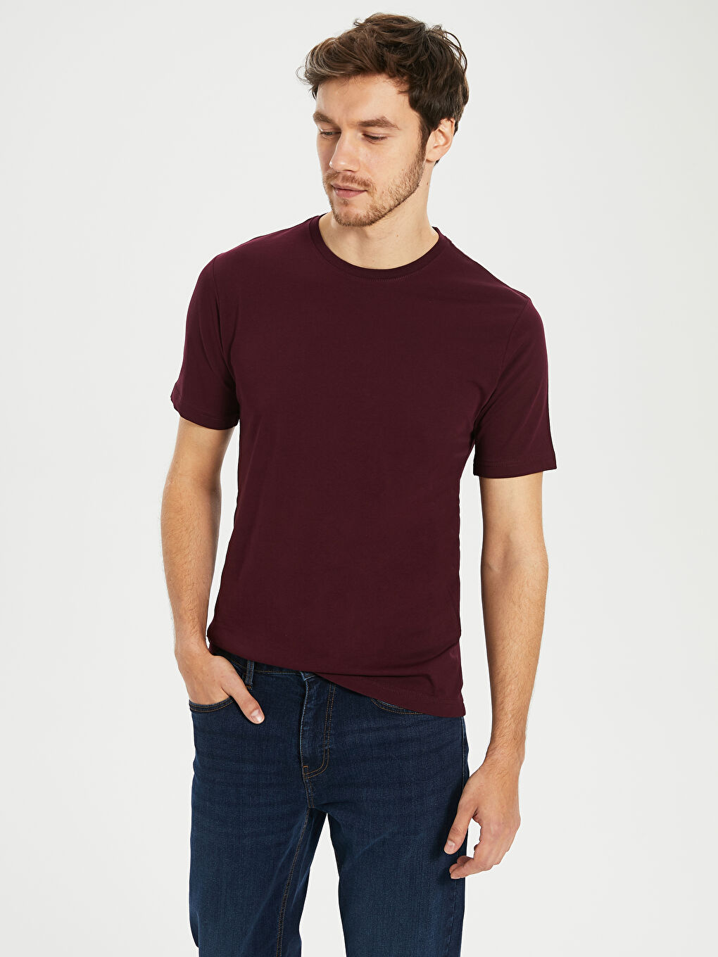 Базовая футболка из чесаного хлопка с круглым вырезом-1