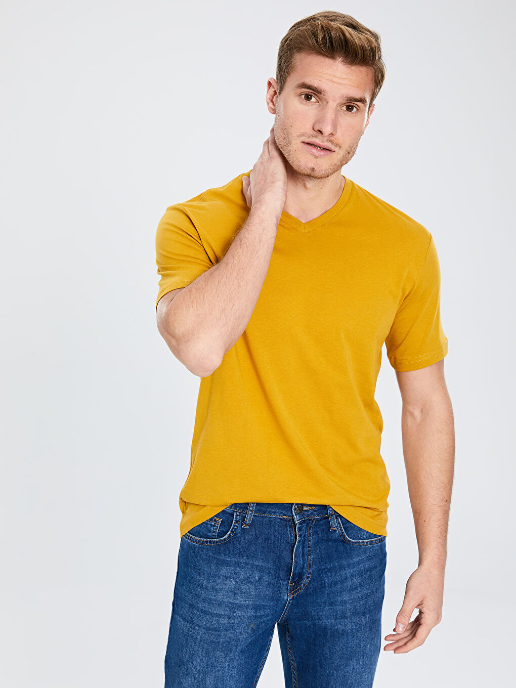 Sarı V Yaka Kısa Kollu Basic Pamuklu Erkek Tişört-1