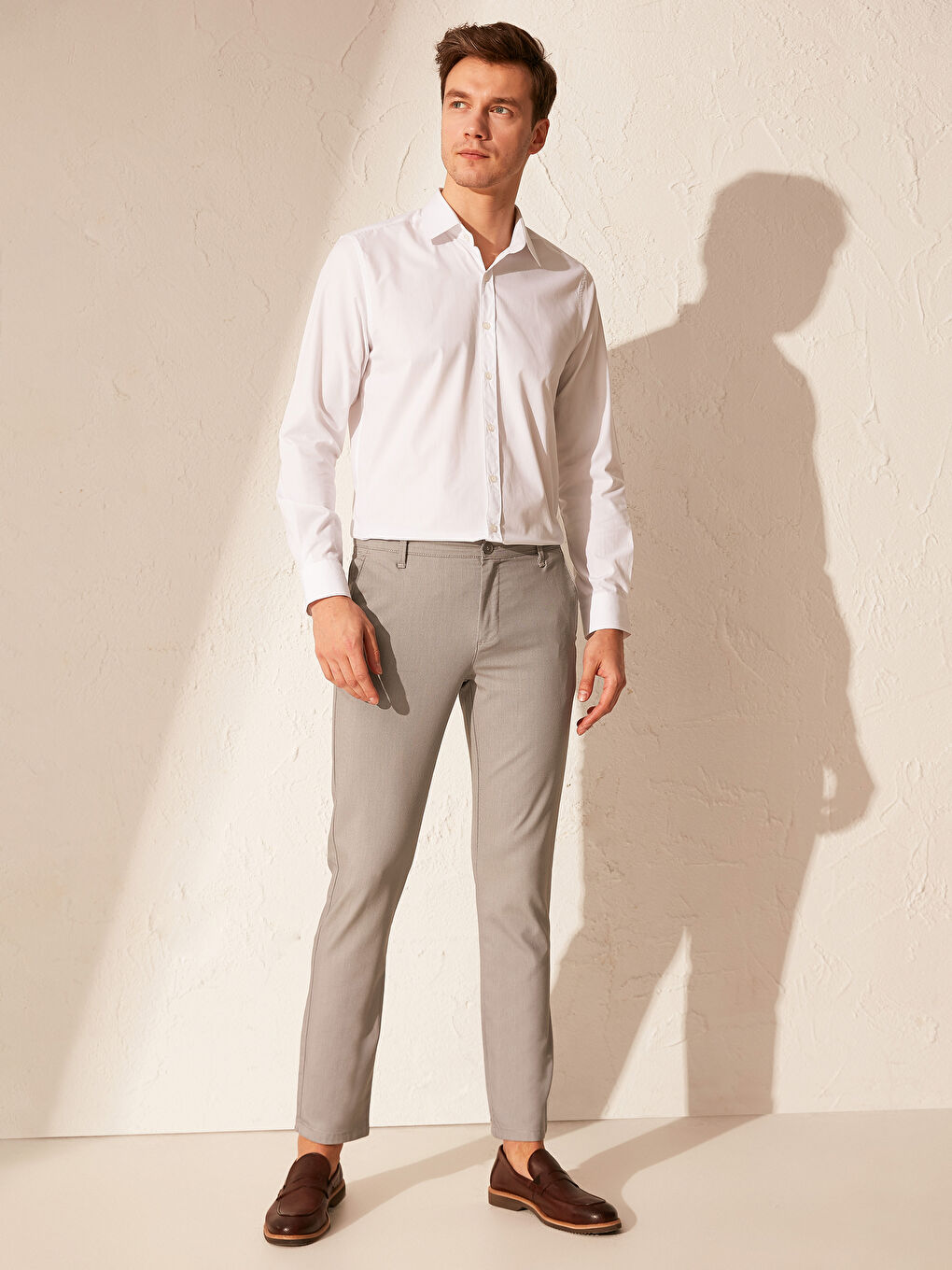 Gri Dar Kalıp Erkek Chino Pantolon-5