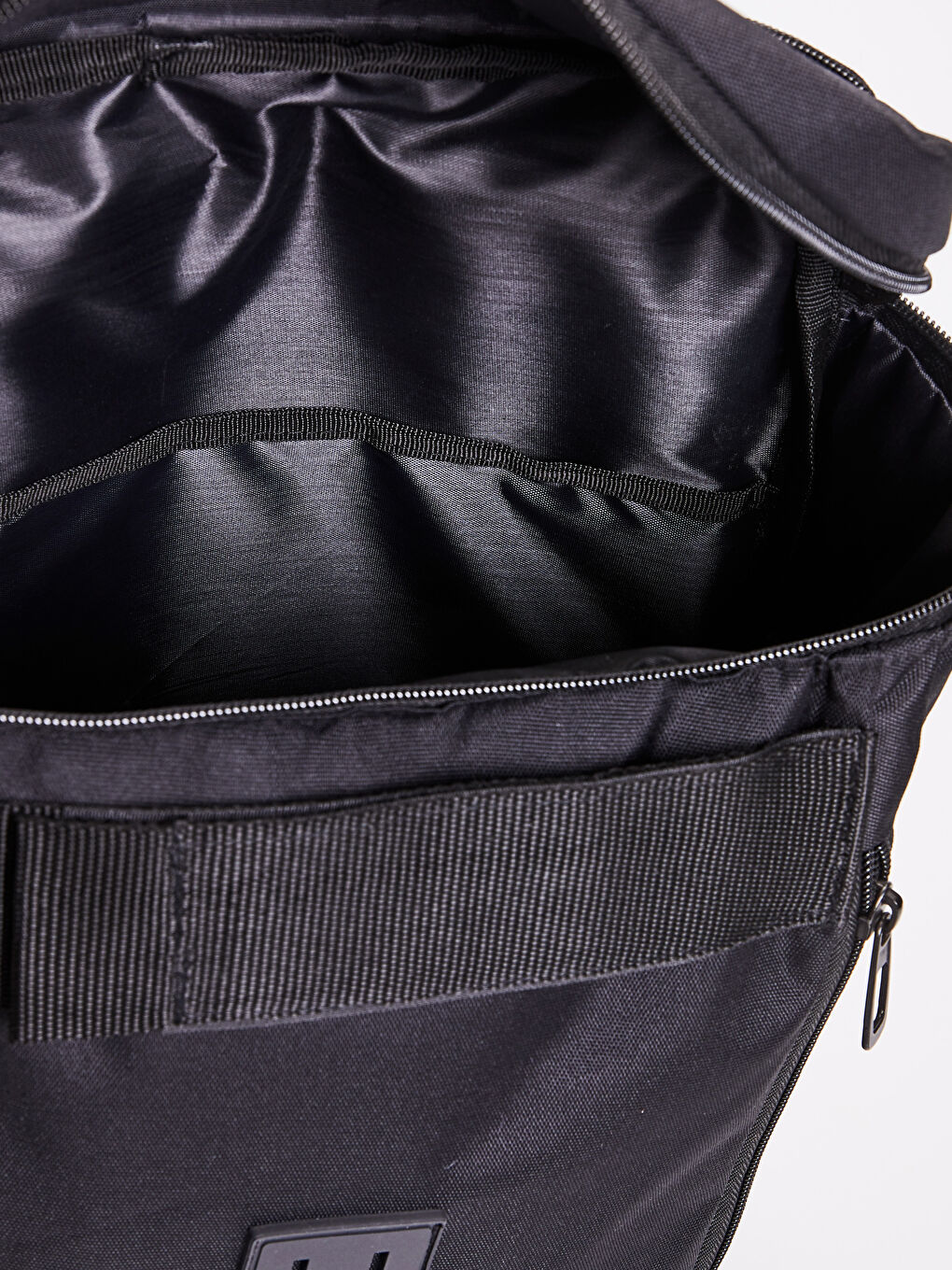 Siyah Çok Amaçlı Sırt Çantası-2