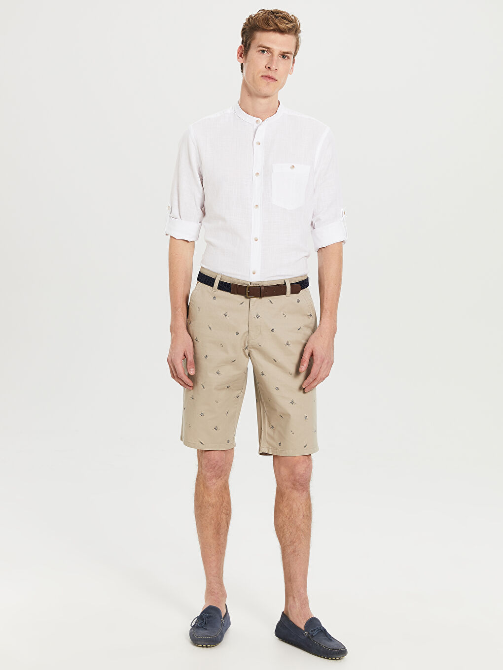 Bej Standart Kalıp Desenli Gabardin Erkek Şort-2
