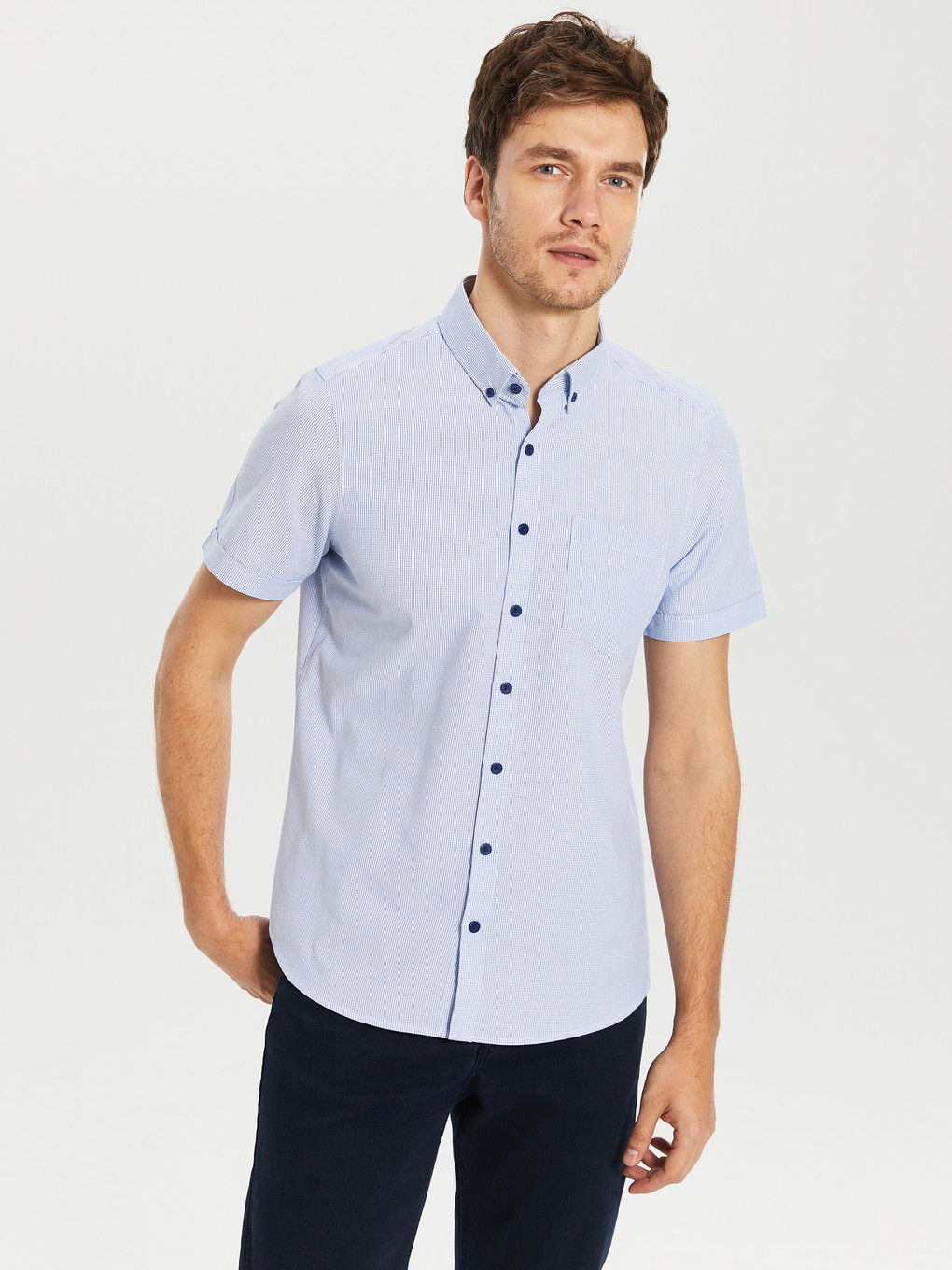Mavi Slim Fit Armürlü Kısa Kollu Gömlek