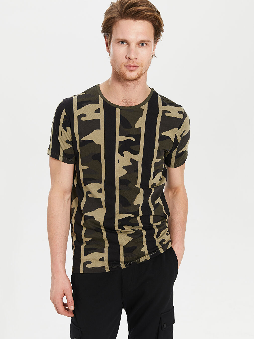 Футболка для чоловіків з чесаної бавовни