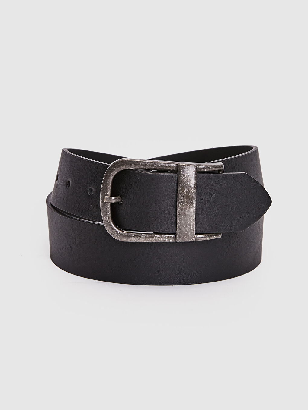 Siyah Deri Görünümlü Kemer